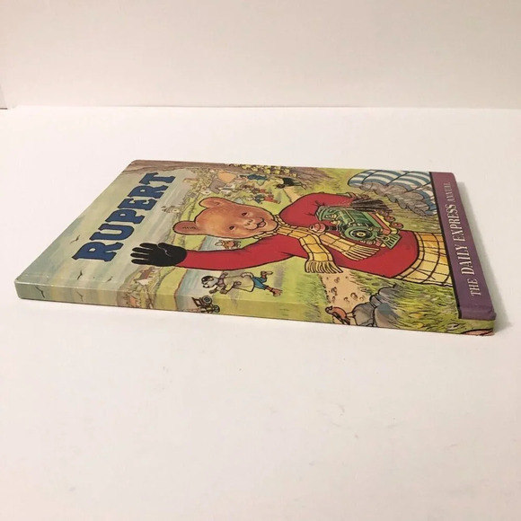 1976 Rupert The Daily  Express Annual Beaverbrook Newspapers Ltd Book - Picture 3 of 16